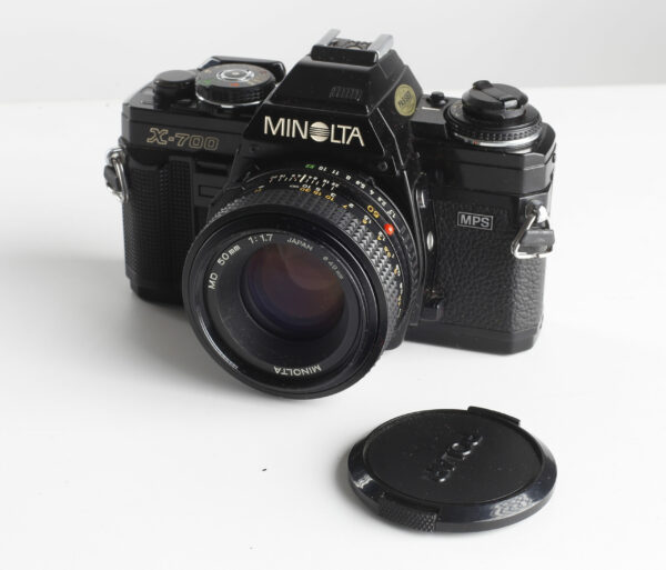 minolta X700